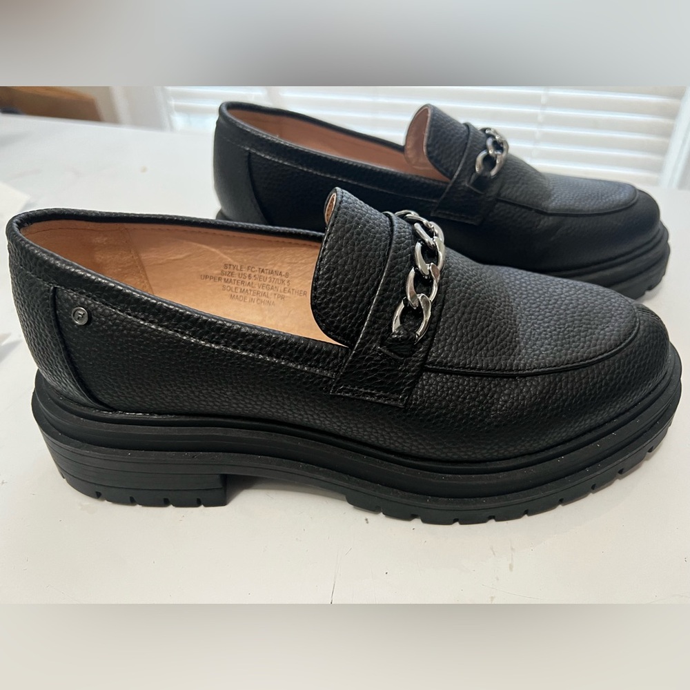 French Connection Women’s Tatiana Slip On Loafers Black Vegan Leather Size 6.5